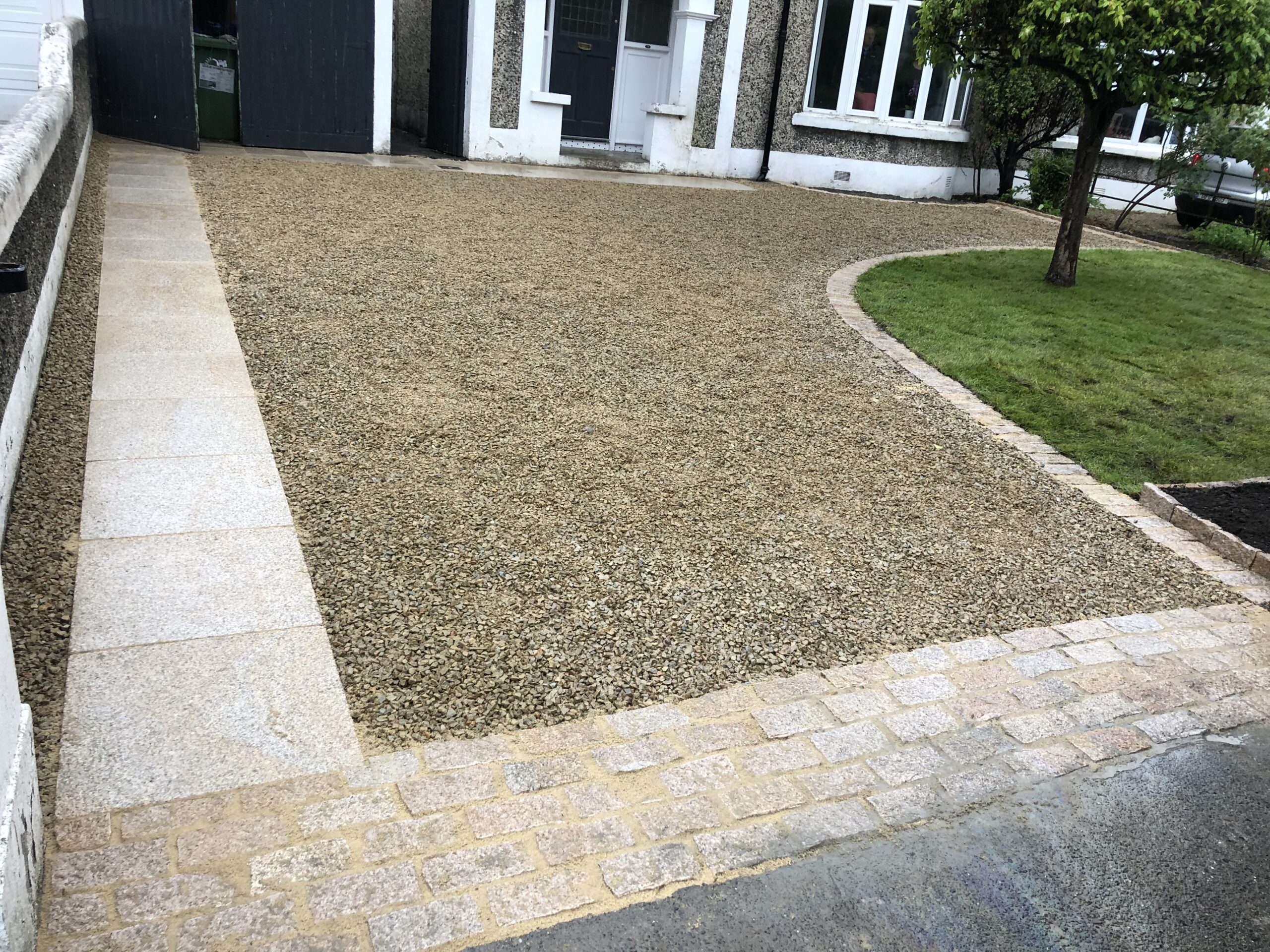 Gravel Driveways in Dublin, Stone Chipping Driveways, Permeable Driveways